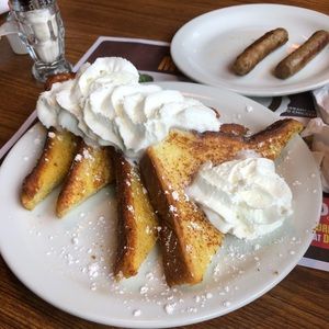 Meet your Posher, Khayah